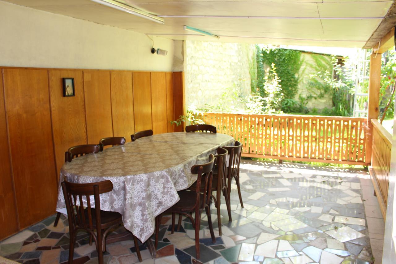 Hotel Queen Mtsʼkhetʼa Buitenkant foto
